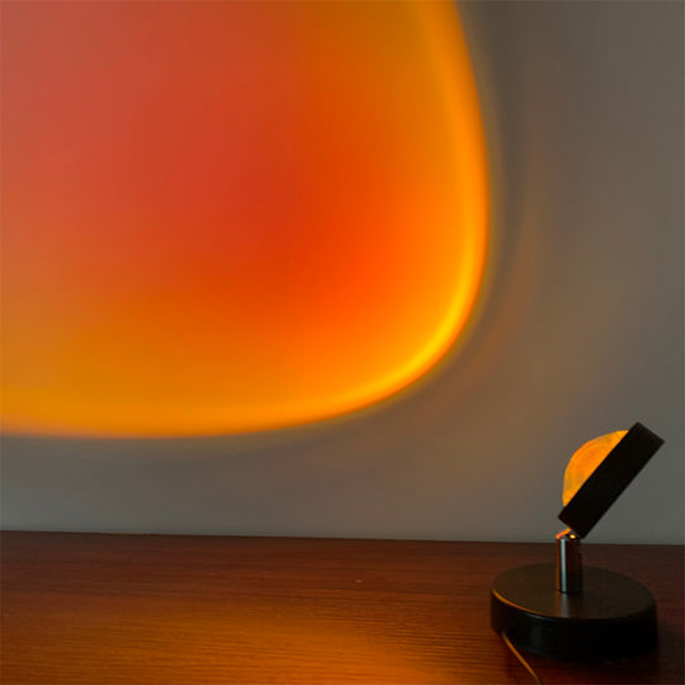 Retro sunset table lamp