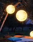 Garden lamp in the shape of a moon