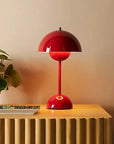 LED table lamp for an attractive interior