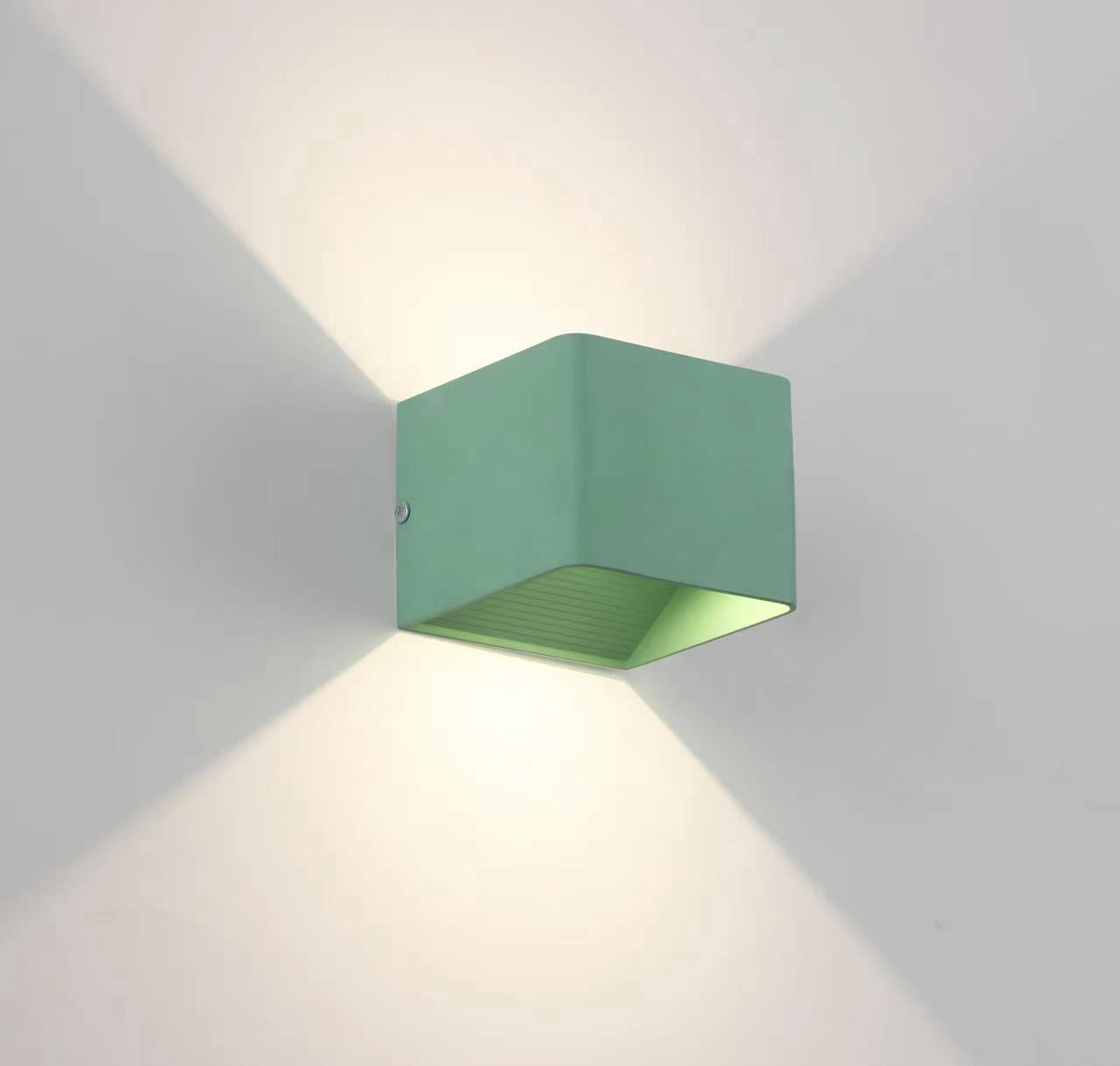 Modern square wall lamp