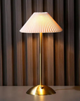 Modern and wireless table lamp