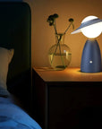 Wireless charging lamp