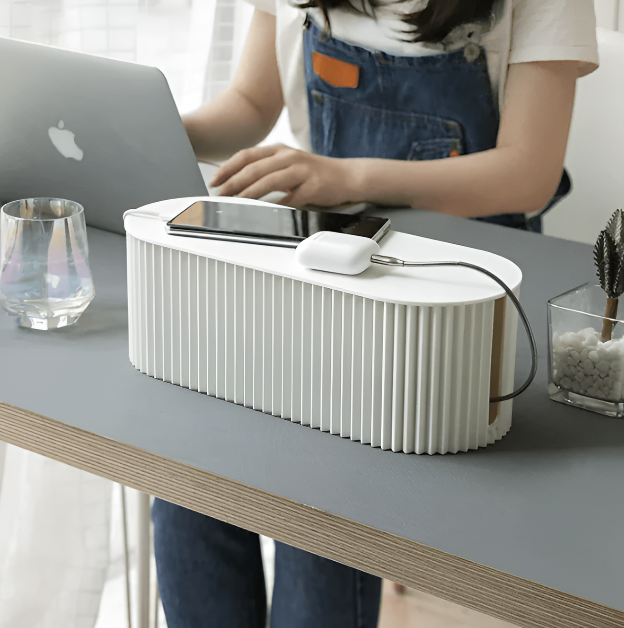 Minimalist Cable Box in Soft Colors – Stylish Macaron Design for Desk and Home Organization 2
