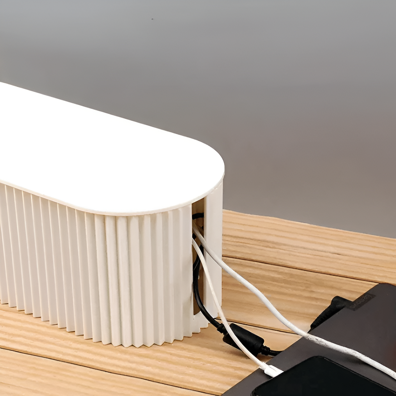 Minimalist Cable Box in Soft Colors – Stylish Macaron Design for Desk and Home Organization 3