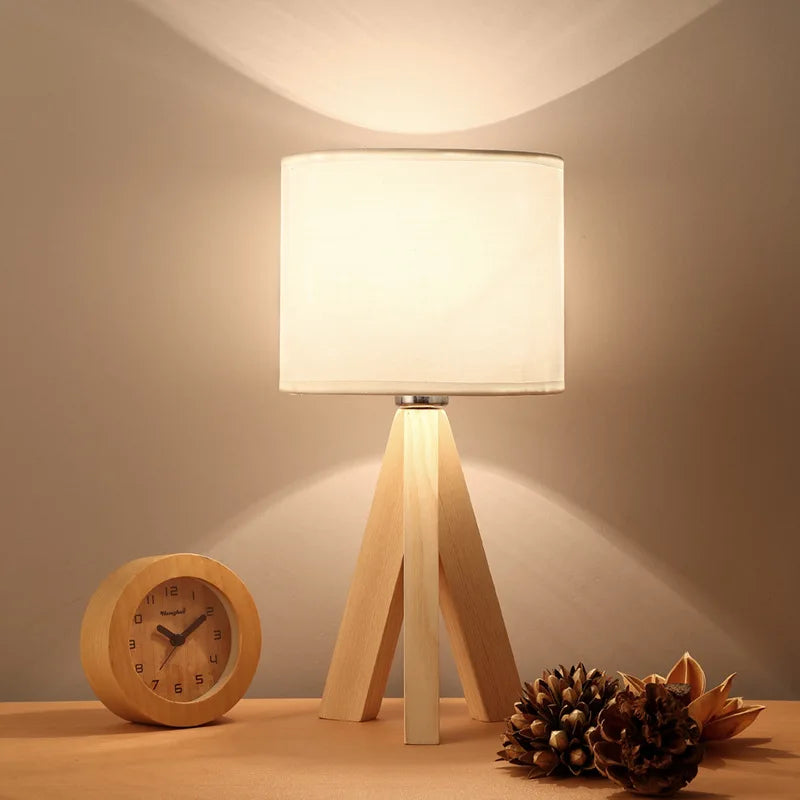 Modern wooden table lamp