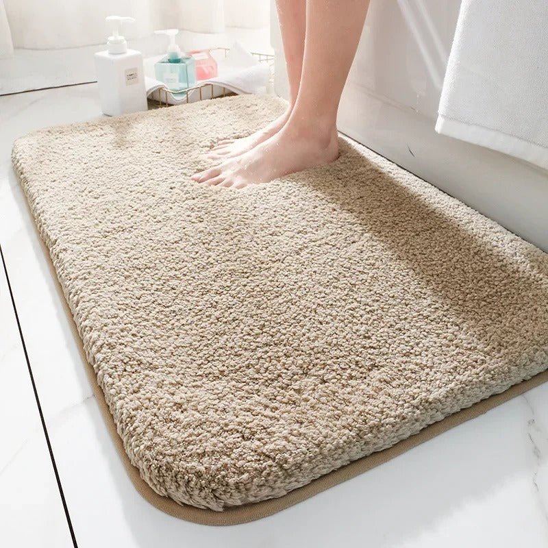 Non-Slip Plush Bath Mat – Soft, High Absorption Bathroom Rug with Machine Washable Design 1