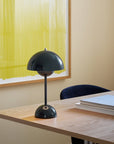 LED table lamp for an attractive interior