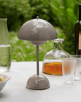 LED table lamp for an attractive interior