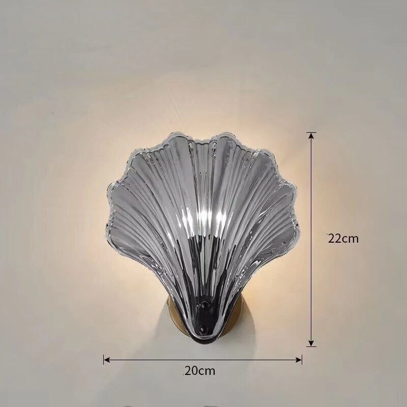 Shell-shaped Glass Wall Lamp