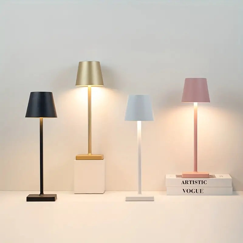 Luxury wireless table lamp