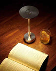 Elegant table lamp