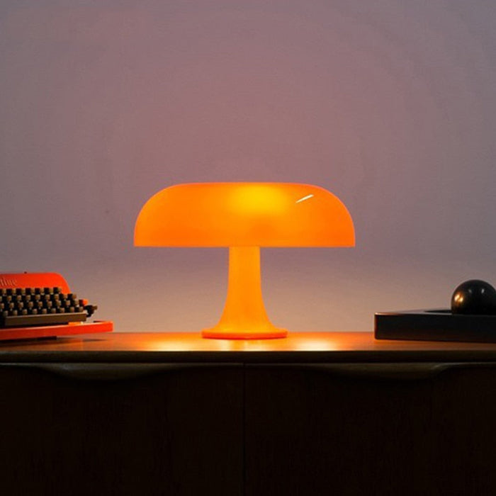 Mushroom-shaped Minimalist Table Lamp